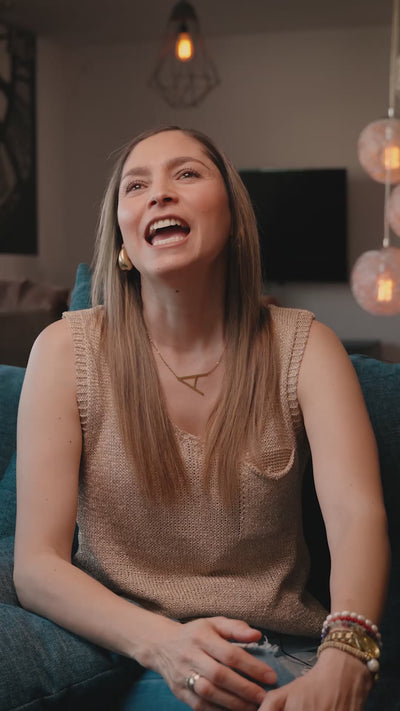Alejandra usando Skindion